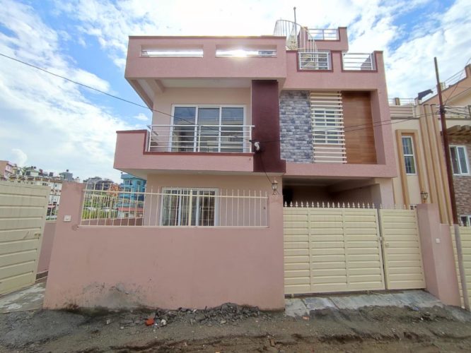 HOUSE FOR SALE IN BUDHANILKANTHA