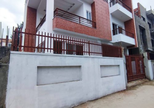 Bungalow House For Sale In Hattigaunda