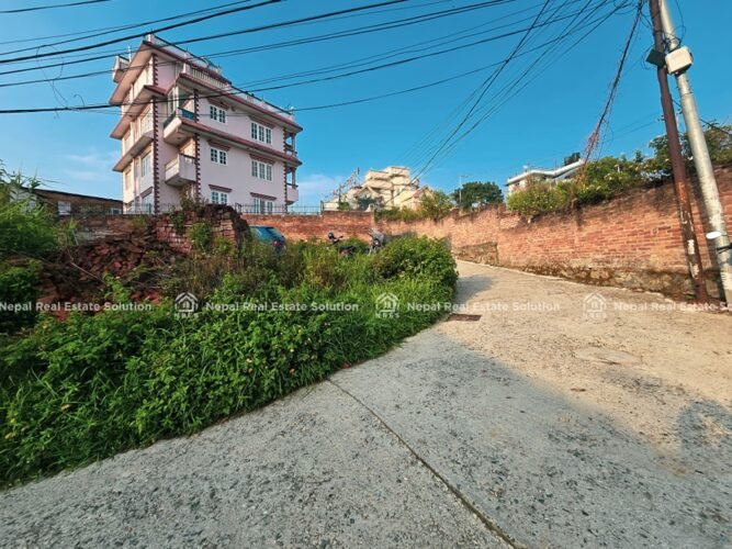 Land for sale in setipakha