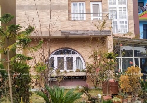 HOUSE FOR SALE IN HATTIBAN
