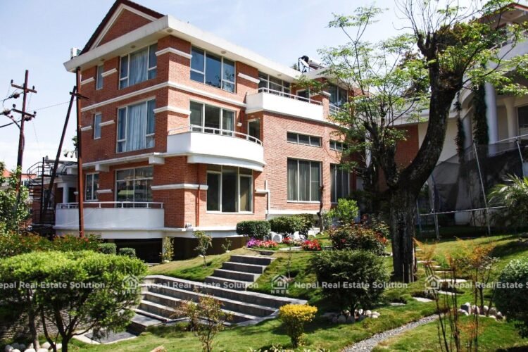BUNGALOW FOR RENT IN SANEPA