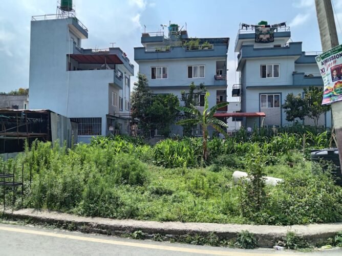 Land for sale in Kusunti height