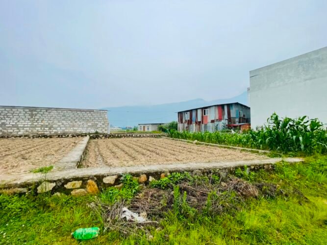 Land for sale in bhanjyang