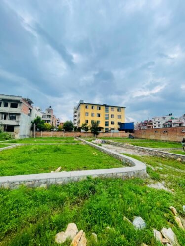 Land for sale in gwarko